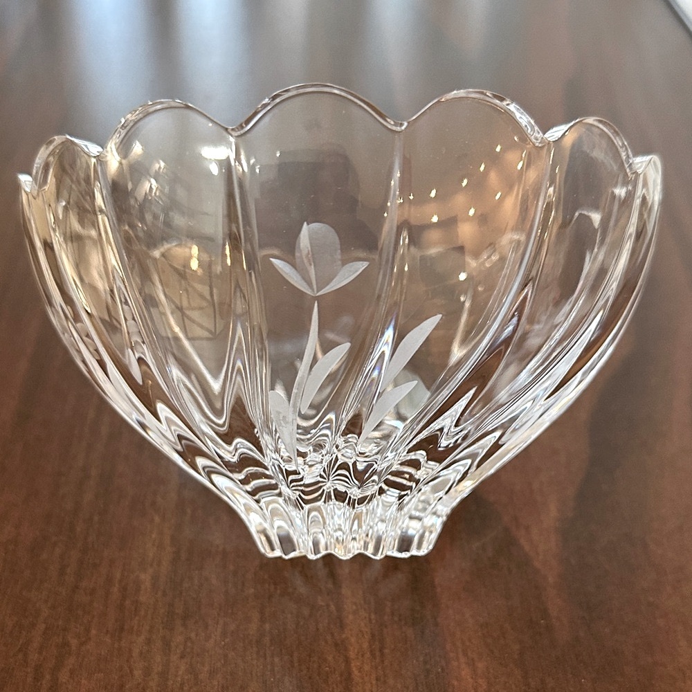 VTN🌻Sunflower Spiral Crystal Bowl